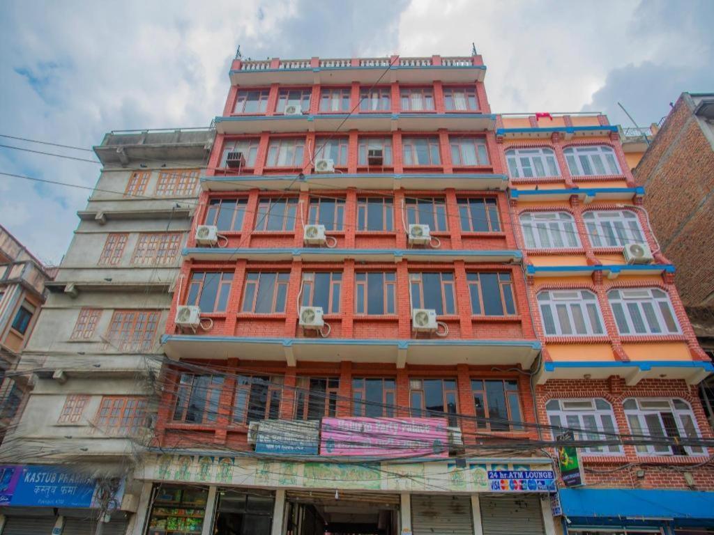 Oyo 318 Hotel Pancha Buddha Катманду Екстериор снимка