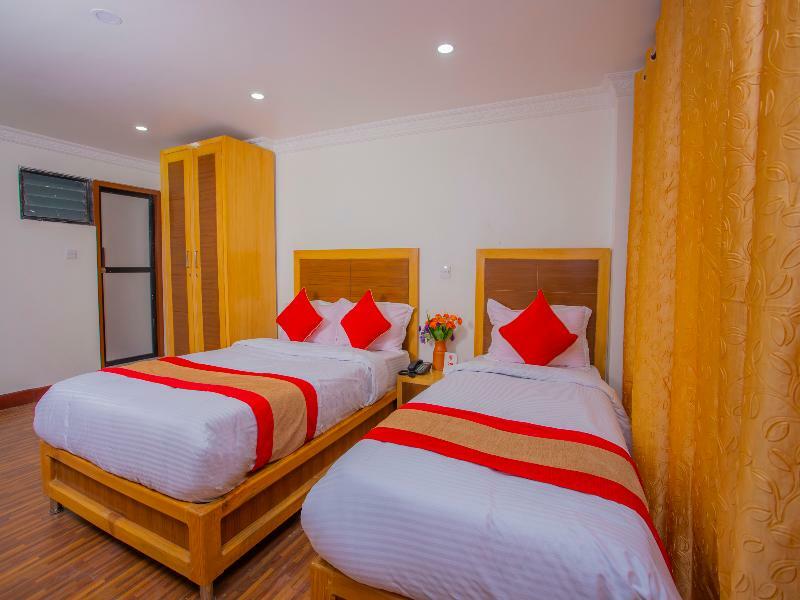 Oyo 318 Hotel Pancha Buddha Катманду Екстериор снимка