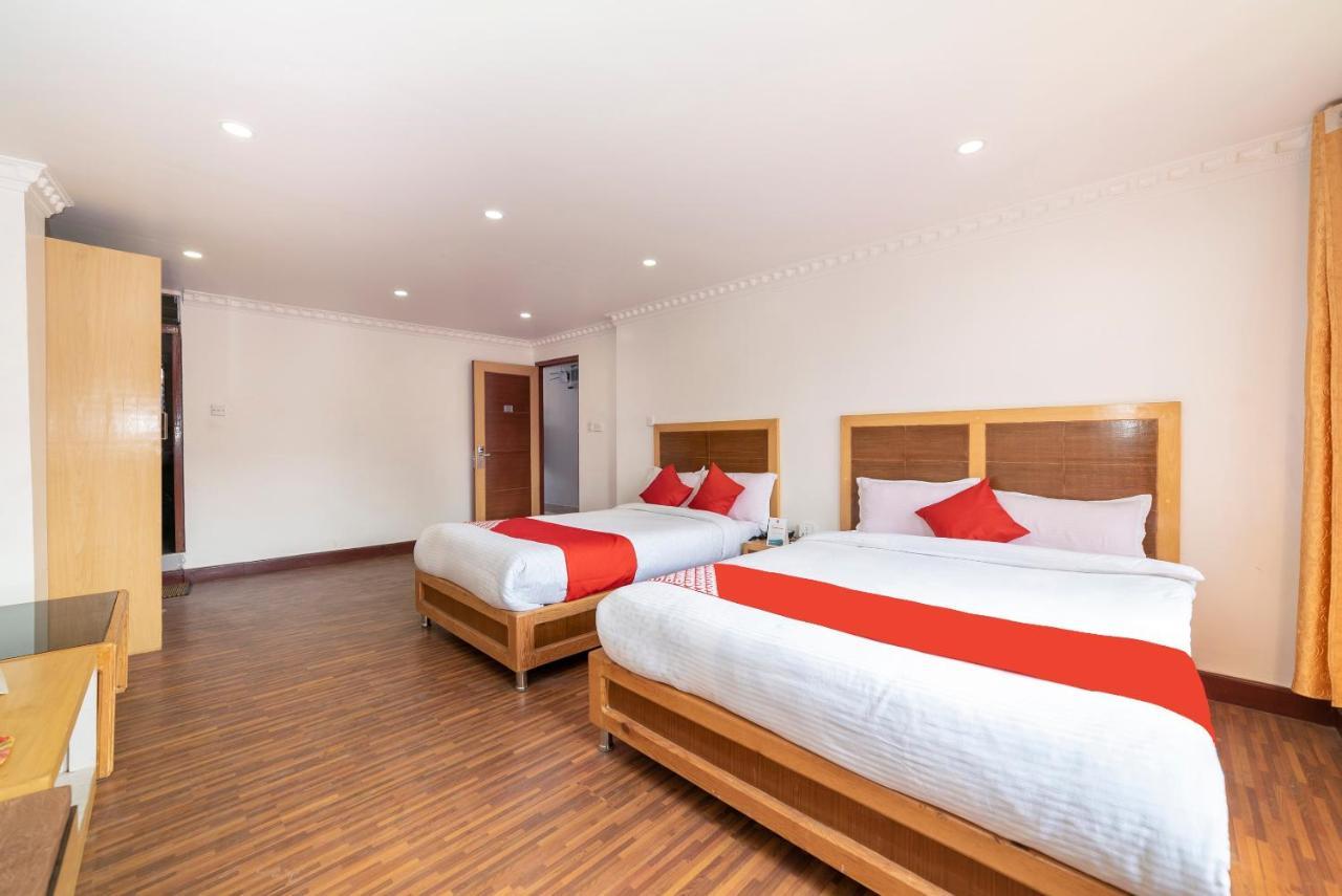 Oyo 318 Hotel Pancha Buddha Катманду Екстериор снимка